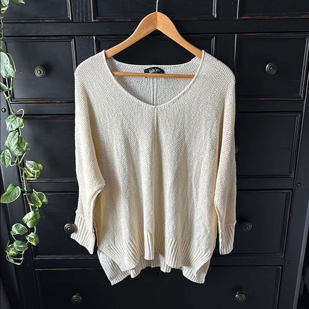 Fab’rik Women’s Ivory Knit Tunic Sweater size S/M, 3/4 length sleeves